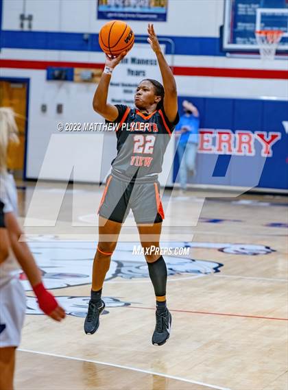 Thumbnail 3 in Union Pines vs. South View (Cumberland County Holiday Classic) photogallery.