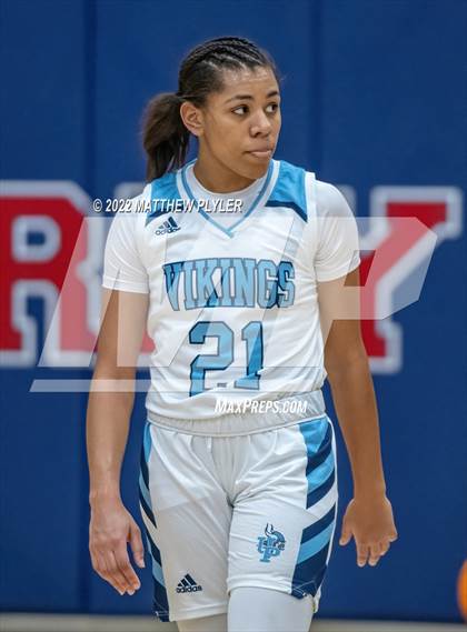 Thumbnail 2 in Union Pines vs. South View (Cumberland County Holiday Classic) photogallery.