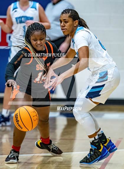Thumbnail 2 in Union Pines vs. South View (Cumberland County Holiday Classic) photogallery.