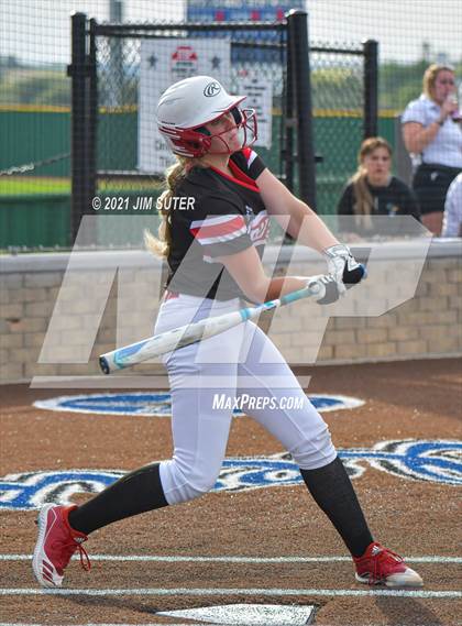 Thumbnail 3 in Rusk vs Taylor (UIL 4A Area Playoff) photogallery.