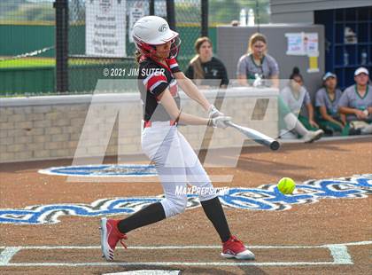 Thumbnail 3 in Rusk vs Taylor (UIL 4A Area Playoff) photogallery.