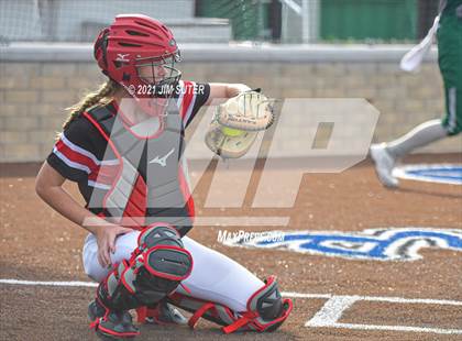 Thumbnail 2 in Rusk vs Taylor (UIL 4A Area Playoff) photogallery.