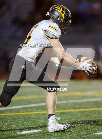 Thumbnail 3 in Round Valley vs. Thatcher (AIA 2A Final) photogallery.
