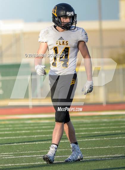 Thumbnail 3 in Round Valley vs. Thatcher (AIA 2A Final) photogallery.