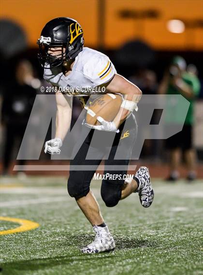 Thumbnail 3 in Round Valley vs. Thatcher (AIA 2A Final) photogallery.