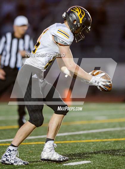 Thumbnail 2 in Round Valley vs. Thatcher (AIA 2A Final) photogallery.