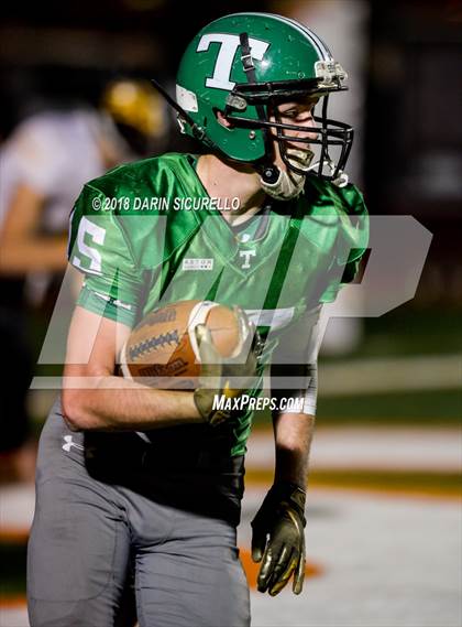 Thumbnail 2 in Round Valley vs. Thatcher (AIA 2A Final) photogallery.