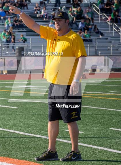 Thumbnail 3 in Round Valley vs. Thatcher (AIA 2A Final) photogallery.