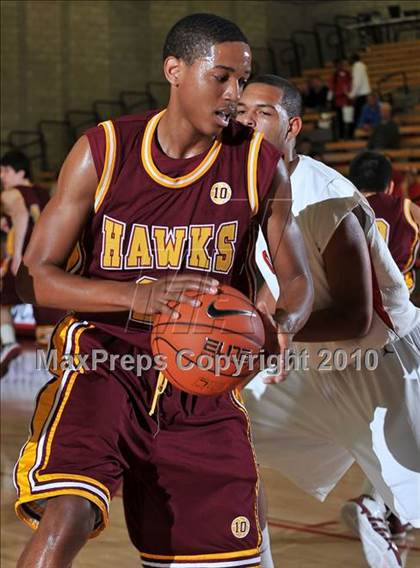 Thumbnail 3 in Lutheran vs. Ocean View (Nike Extravaganza) photogallery.