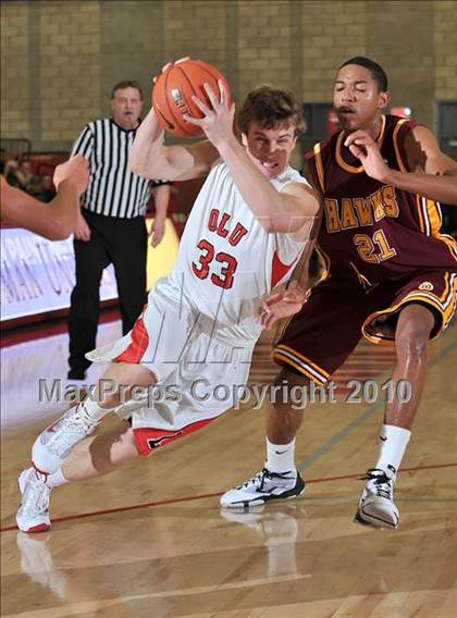 Thumbnail 2 in Lutheran vs. Ocean View (Nike Extravaganza) photogallery.