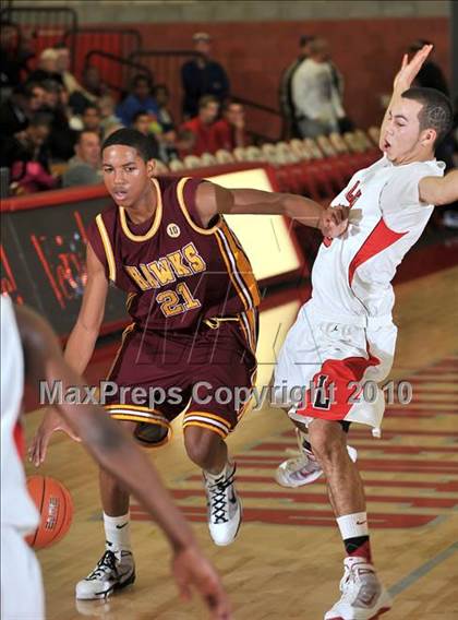 Thumbnail 3 in Lutheran vs. Ocean View (Nike Extravaganza) photogallery.