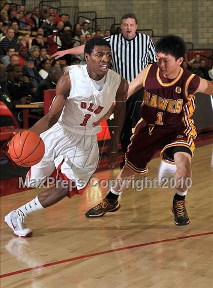Thumbnail 1 in Lutheran vs. Ocean View (Nike Extravaganza) photogallery.
