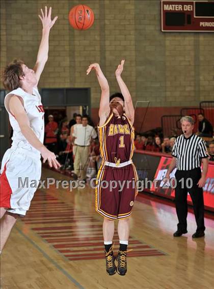 Thumbnail 1 in Lutheran vs. Ocean View (Nike Extravaganza) photogallery.