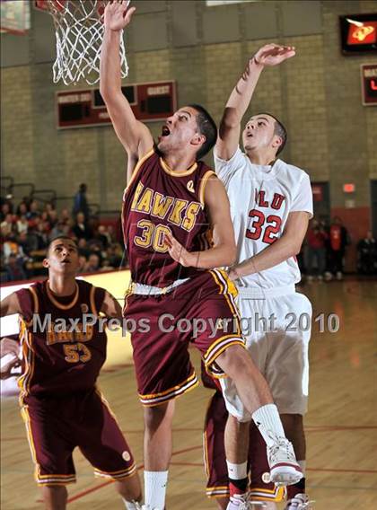 Thumbnail 2 in Lutheran vs. Ocean View (Nike Extravaganza) photogallery.