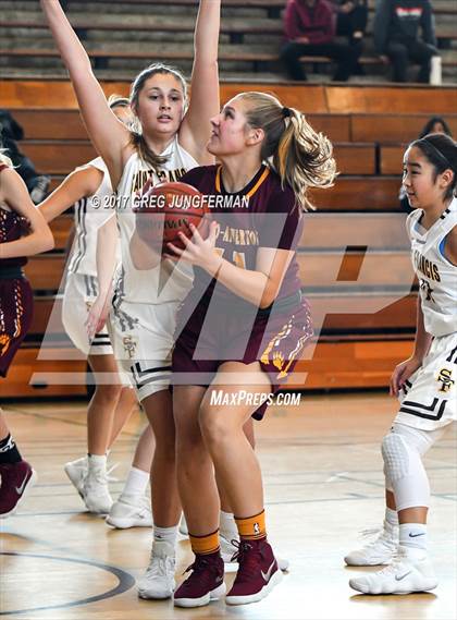 Thumbnail 1 in Menlo-Atherton vs. Saint Francis (Elite Showcase) photogallery.