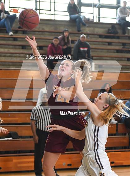 Thumbnail 2 in Menlo-Atherton vs. Saint Francis (Elite Showcase) photogallery.