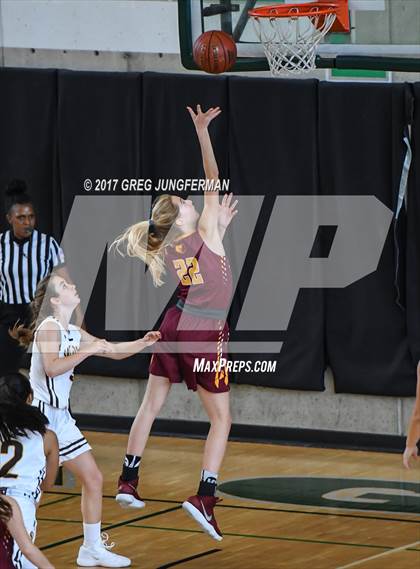 Thumbnail 1 in Menlo-Atherton vs. Saint Francis (Elite Showcase) photogallery.