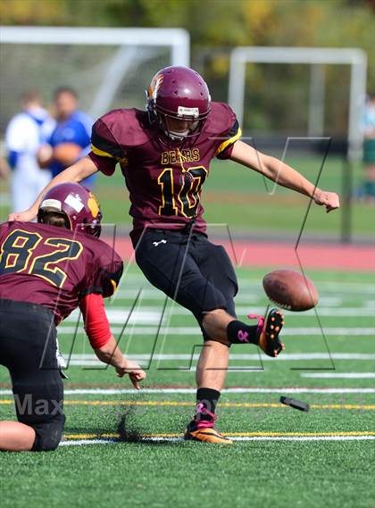 Thumbnail 2 in Lewis Mills @ Granby Memorial photogallery.