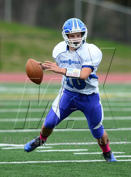 Thumbnail 3 in Lewis Mills @ Granby Memorial photogallery.