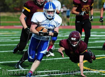 Thumbnail 3 in Lewis Mills @ Granby Memorial photogallery.