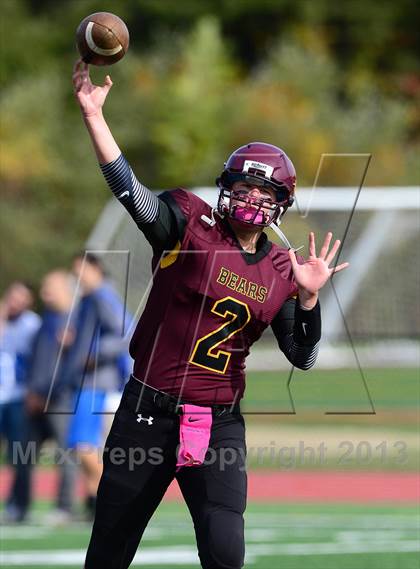 Thumbnail 3 in Lewis Mills @ Granby Memorial photogallery.