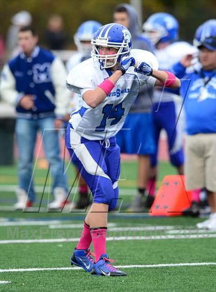 Thumbnail 3 in Lewis Mills @ Granby Memorial photogallery.