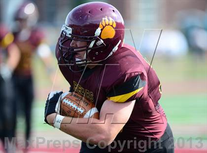 Thumbnail 2 in Lewis Mills @ Granby Memorial photogallery.