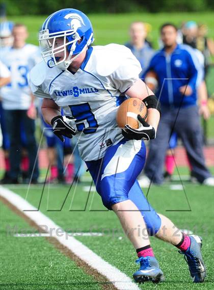 Thumbnail 1 in Lewis Mills @ Granby Memorial photogallery.