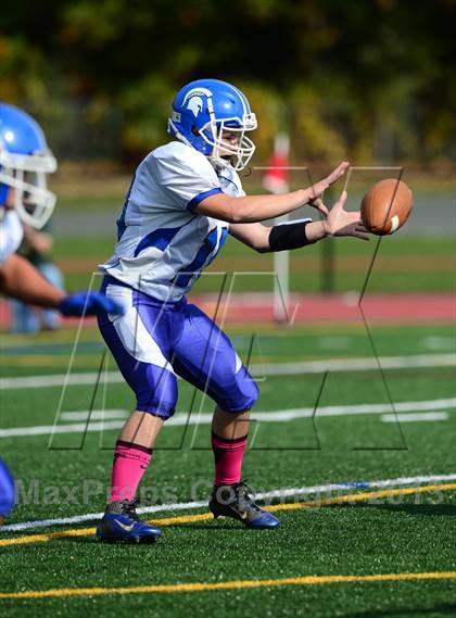 Thumbnail 3 in Lewis Mills @ Granby Memorial photogallery.