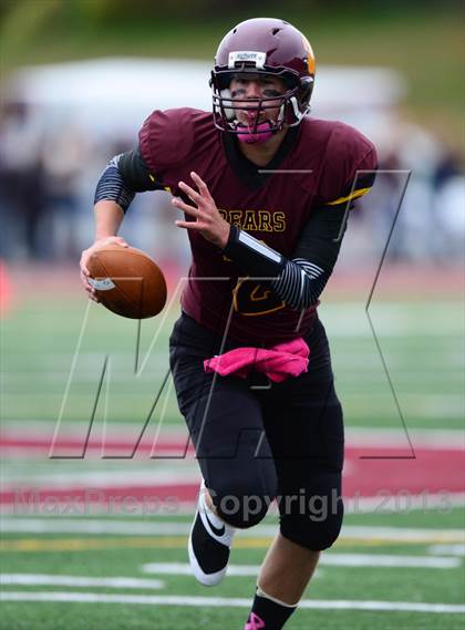 Thumbnail 2 in Lewis Mills @ Granby Memorial photogallery.