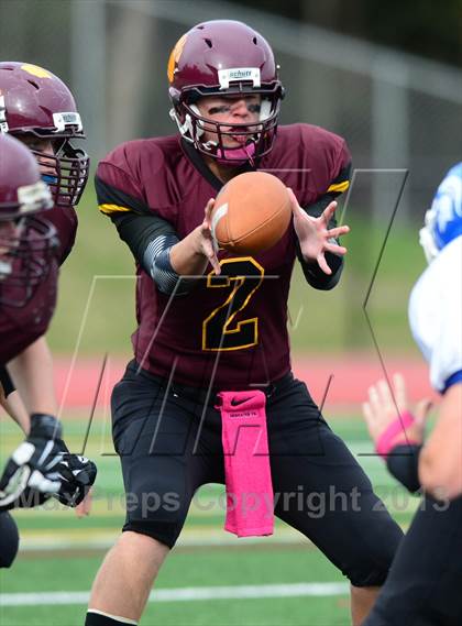 Thumbnail 1 in Lewis Mills @ Granby Memorial photogallery.