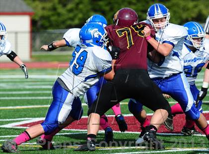 Thumbnail 3 in Lewis Mills @ Granby Memorial photogallery.