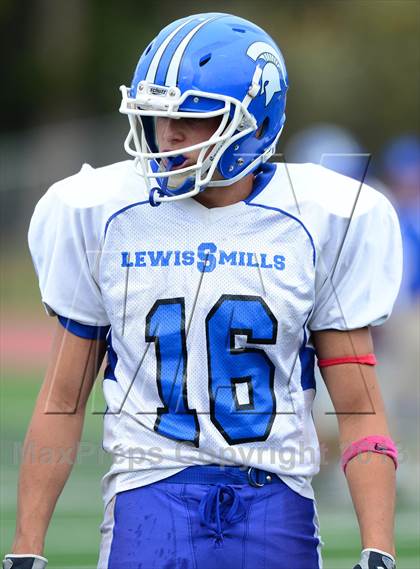 Thumbnail 2 in Lewis Mills @ Granby Memorial photogallery.