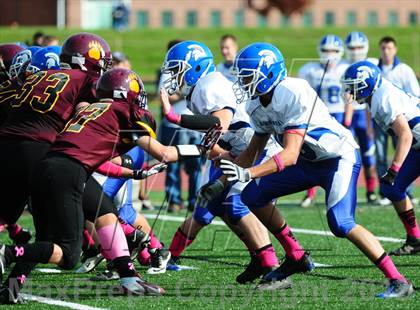 Thumbnail 3 in Lewis Mills @ Granby Memorial photogallery.