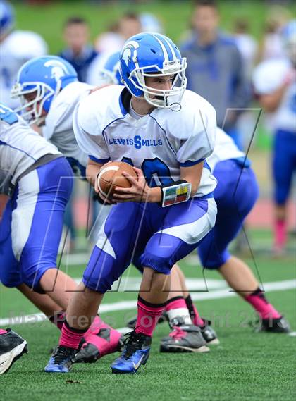 Thumbnail 2 in Lewis Mills @ Granby Memorial photogallery.