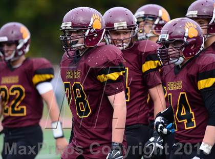 Thumbnail 3 in Lewis Mills @ Granby Memorial photogallery.