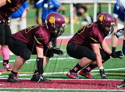 Thumbnail 3 in Lewis Mills @ Granby Memorial photogallery.