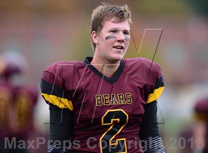 Thumbnail 1 in Lewis Mills @ Granby Memorial photogallery.