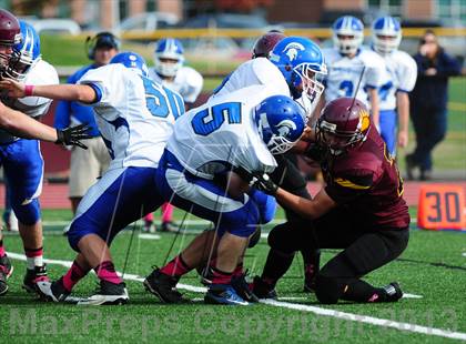 Thumbnail 3 in Lewis Mills @ Granby Memorial photogallery.