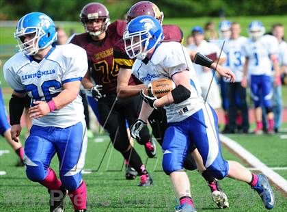 Thumbnail 3 in Lewis Mills @ Granby Memorial photogallery.