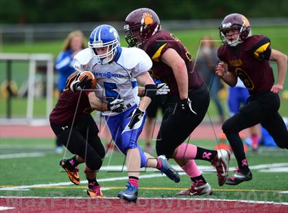 Thumbnail 3 in Lewis Mills @ Granby Memorial photogallery.