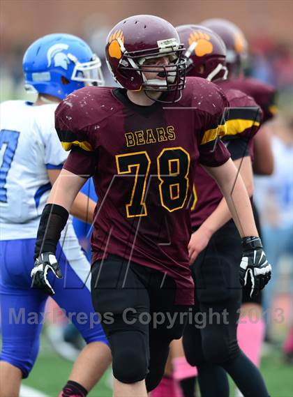 Thumbnail 2 in Lewis Mills @ Granby Memorial photogallery.