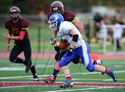 Thumbnail 1 in Lewis Mills @ Granby Memorial photogallery.