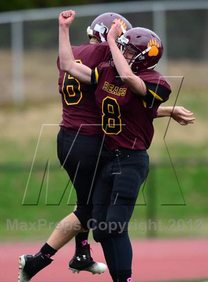 Thumbnail 2 in Lewis Mills @ Granby Memorial photogallery.