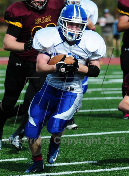 Thumbnail 2 in Lewis Mills @ Granby Memorial photogallery.