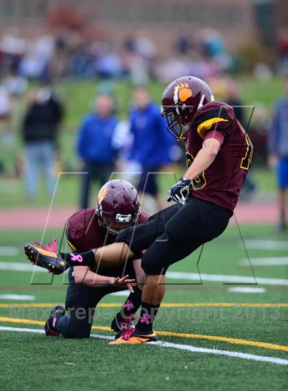 Thumbnail 1 in Lewis Mills @ Granby Memorial photogallery.