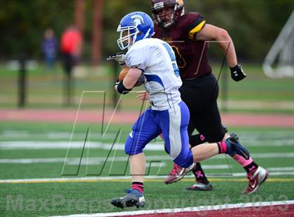 Thumbnail 2 in Lewis Mills @ Granby Memorial photogallery.