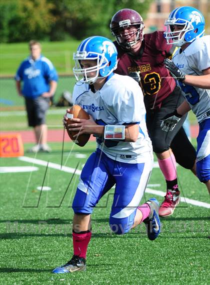 Thumbnail 1 in Lewis Mills @ Granby Memorial photogallery.