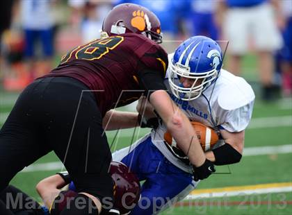 Thumbnail 2 in Lewis Mills @ Granby Memorial photogallery.