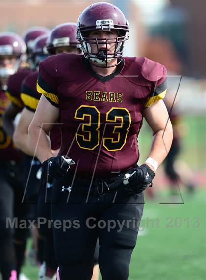 Thumbnail 2 in Lewis Mills @ Granby Memorial photogallery.